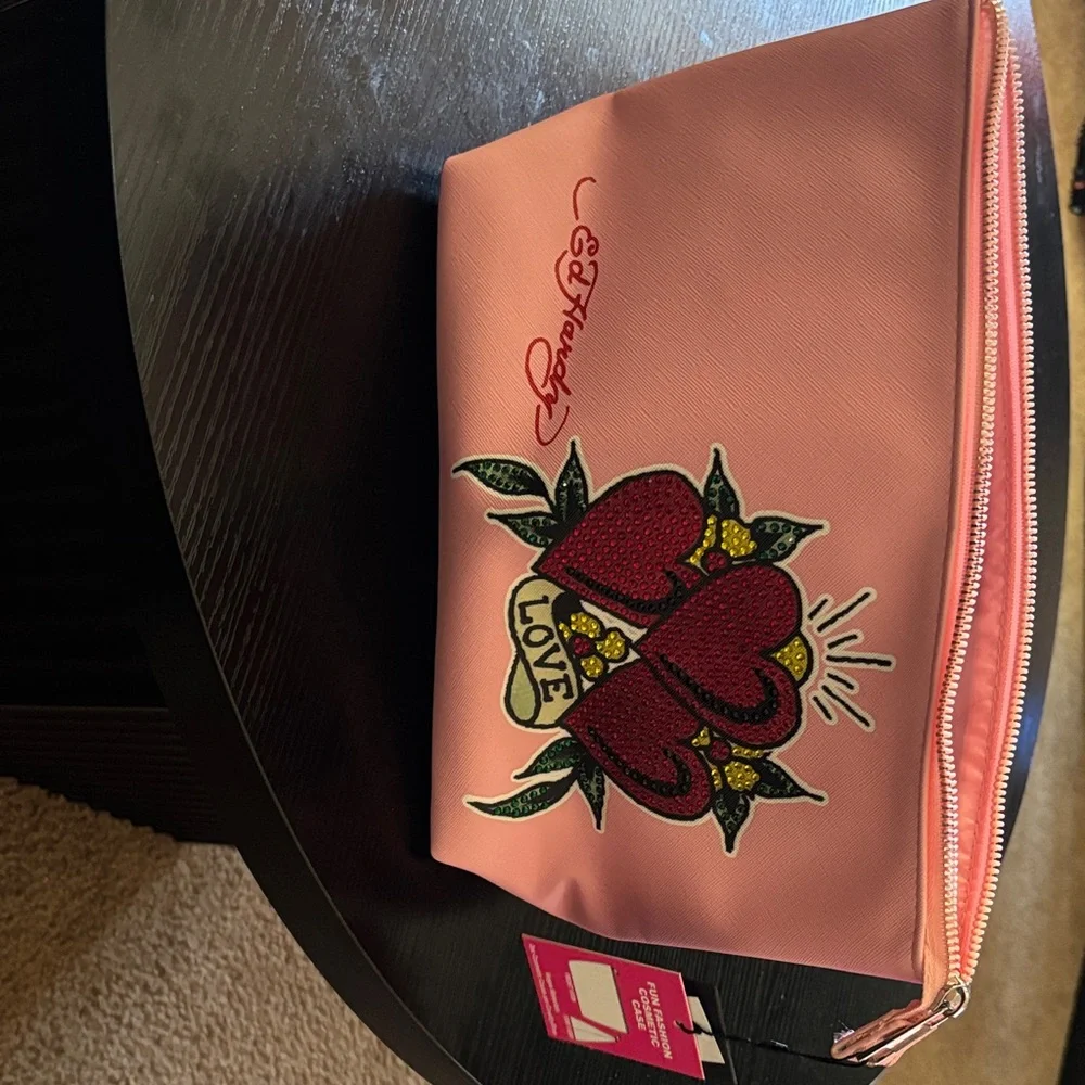 Pink Heart Embellished Cosmetic Pouch - Picture 4 of 5